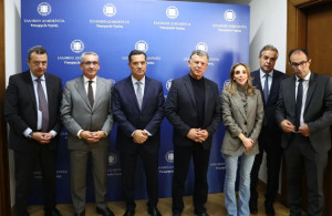 Συνάντηση Γεωργιάδη με τον Περιφερειάρχη Νοτίου Αιγαίου για το νέο νοσοκομείο στην Κω