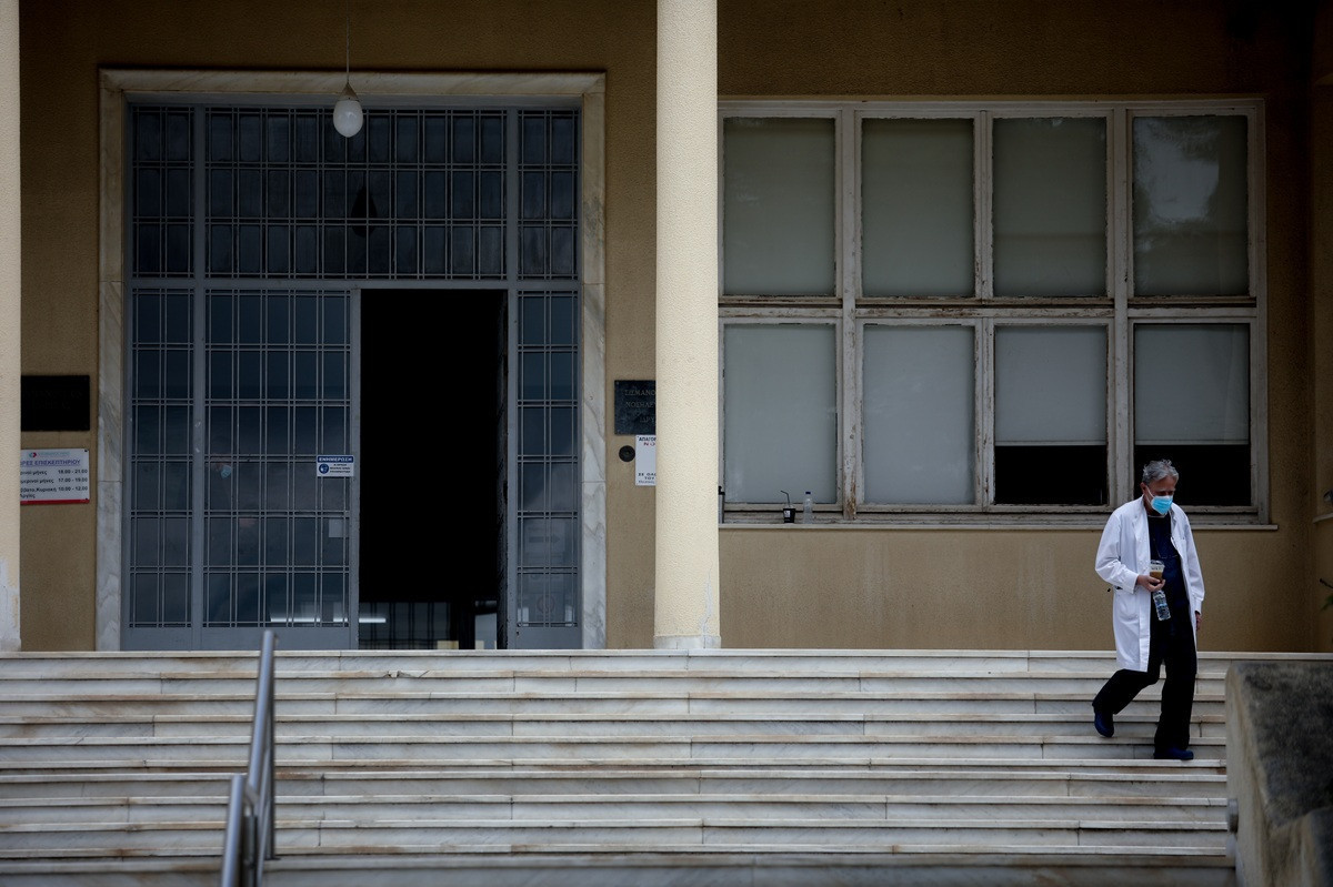 Τελικά αυξήθηκε ή μειώθηκε το προσωπικό στο ΕΣΥ;
