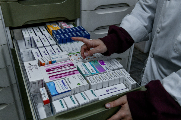 Υπουργείο Υγείας: Δεν προκύπτουν ελλείψεις φαρμάκων στην αγορά