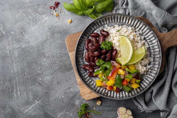 4 οφέλη που προσφέρουν τα μαύρα φασόλια στον οργανισμό σας