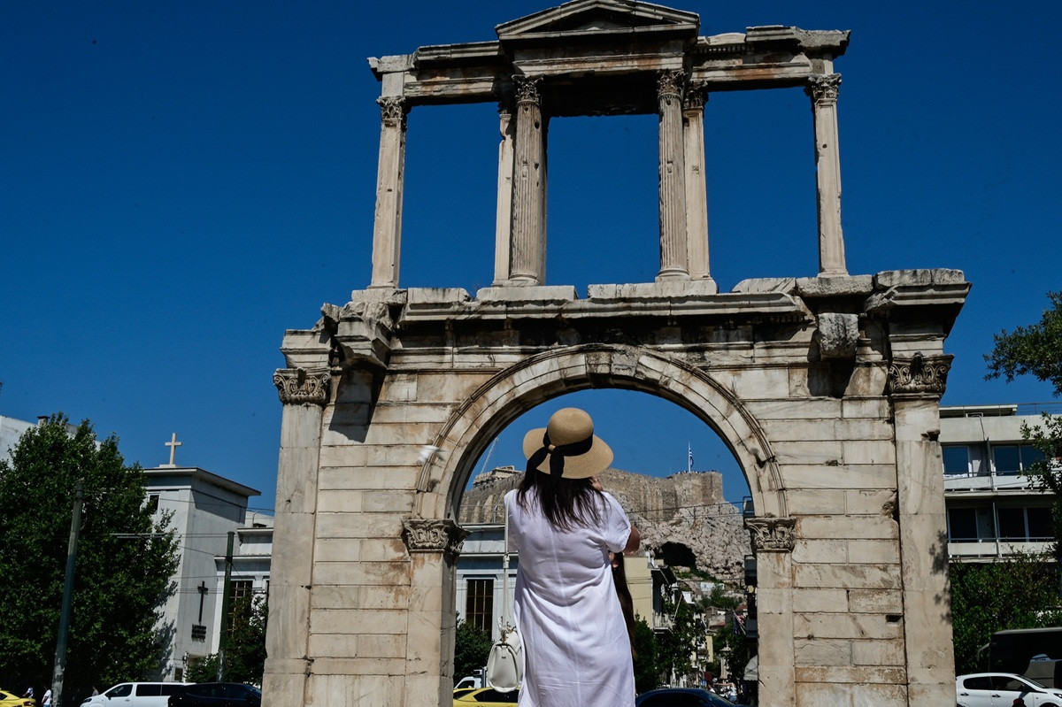 Καύσωνας: Σχεδόν 100 θάνατοι στην Αθήνα από τη 10ημερη θερμική εισβολή