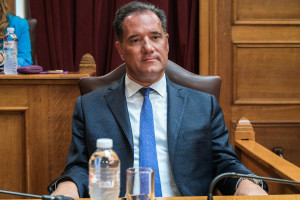 Α. Γεωργιάδης: «Έως τις 15 Ιουλίου το ηλεκτρονικό βραχιολάκι θα εφαρμοστεί σε όλα τα νοσοκομεία της 1ης ΥΠΕ»