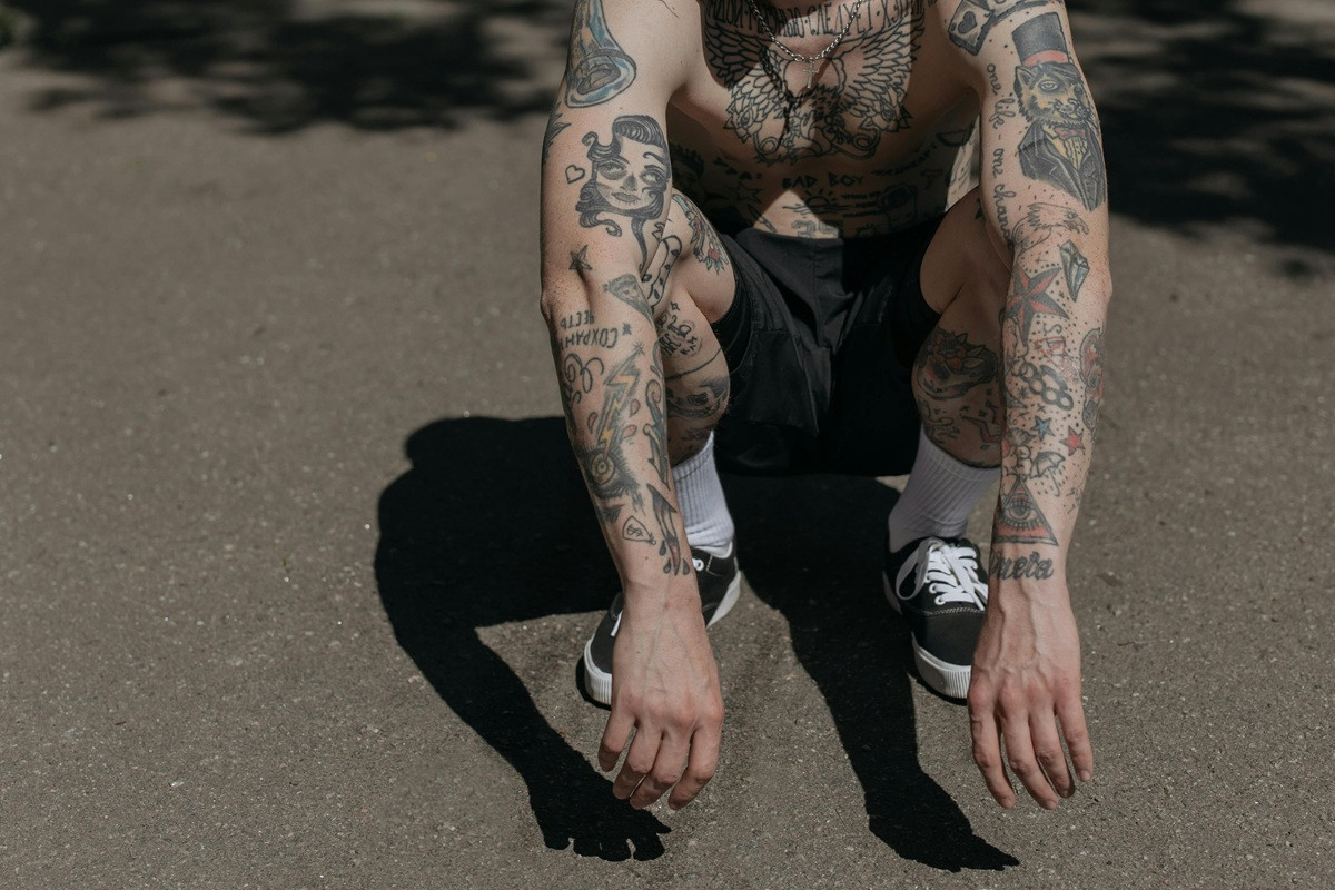 Τατουάζ: Αυξάνουν τον κίνδυνο του καρκίνου; - Τι δείχνουν οι μελέτες