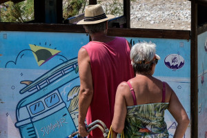 Η διατροφή του καύσωνα: 6 τροφές «κλειδιά» - Πόσο νερό πρέπει να πίνουμε