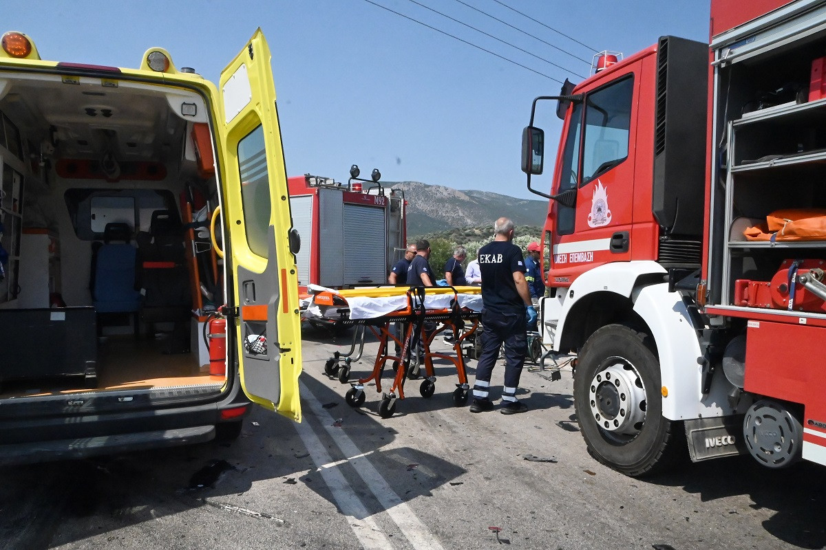 Πέθανε η 67χρονη που αυτοπυρπολήθηκε στην Αίγλη Ζαππείου – Ήταν πρώην δημοσιογράφος