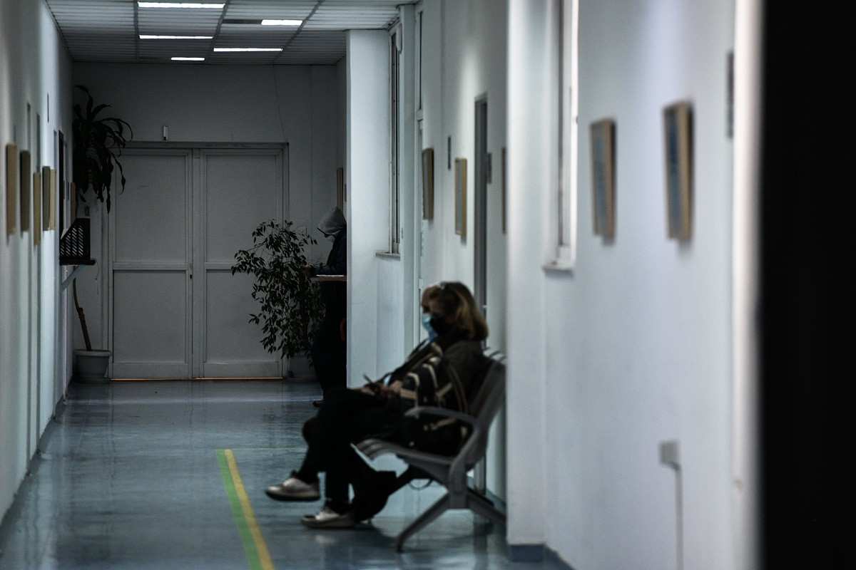 Ραντεβού με το… κιάλι στα νοσοκομεία της Κρήτης