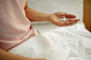 Απώλεια μνήμης, άγχος, αυτοκτονικές σκέψεις - Τι μπορεί να προκαλέσουν μακροπρόθεσμα τα ηρεμιστικά χάπια