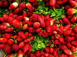 Φράουλες - Το καλοκαιρινό φρούτο με πολλαπλά οφέλη για την υγεία