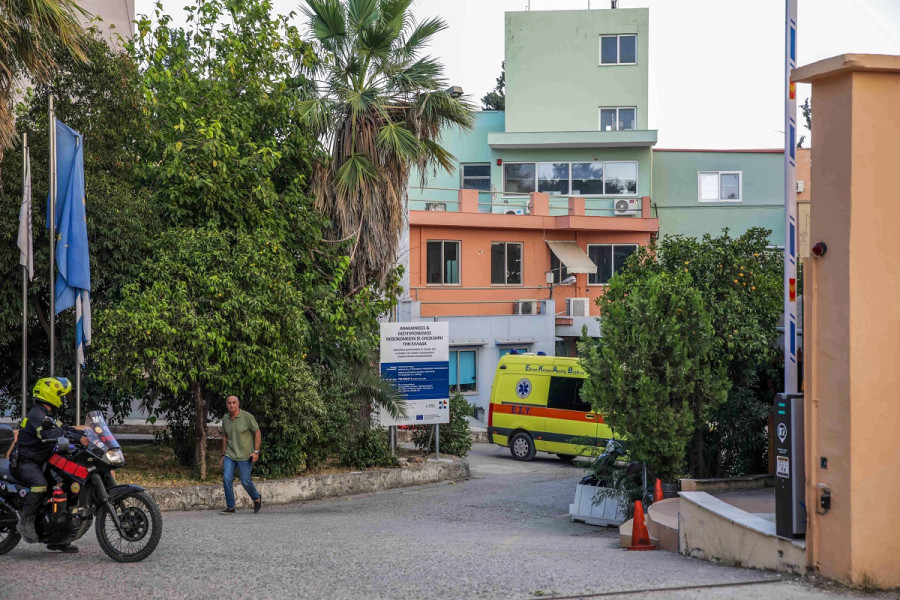 Νοσοκομειακοί ψυχολόγοι: Η αντιποίηση του επαγγέλματος αποτελεί σοβαρή απειλή για τη δημόσια υγεία
