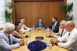 Υπ. Υγείας: Σύσκεψη για τη δυνατότητα διασύνδεσης του Γ.Ν. Ρεθύμνου με την Ιατρική Σχολή του Πανεπιστημίου Κρήτης