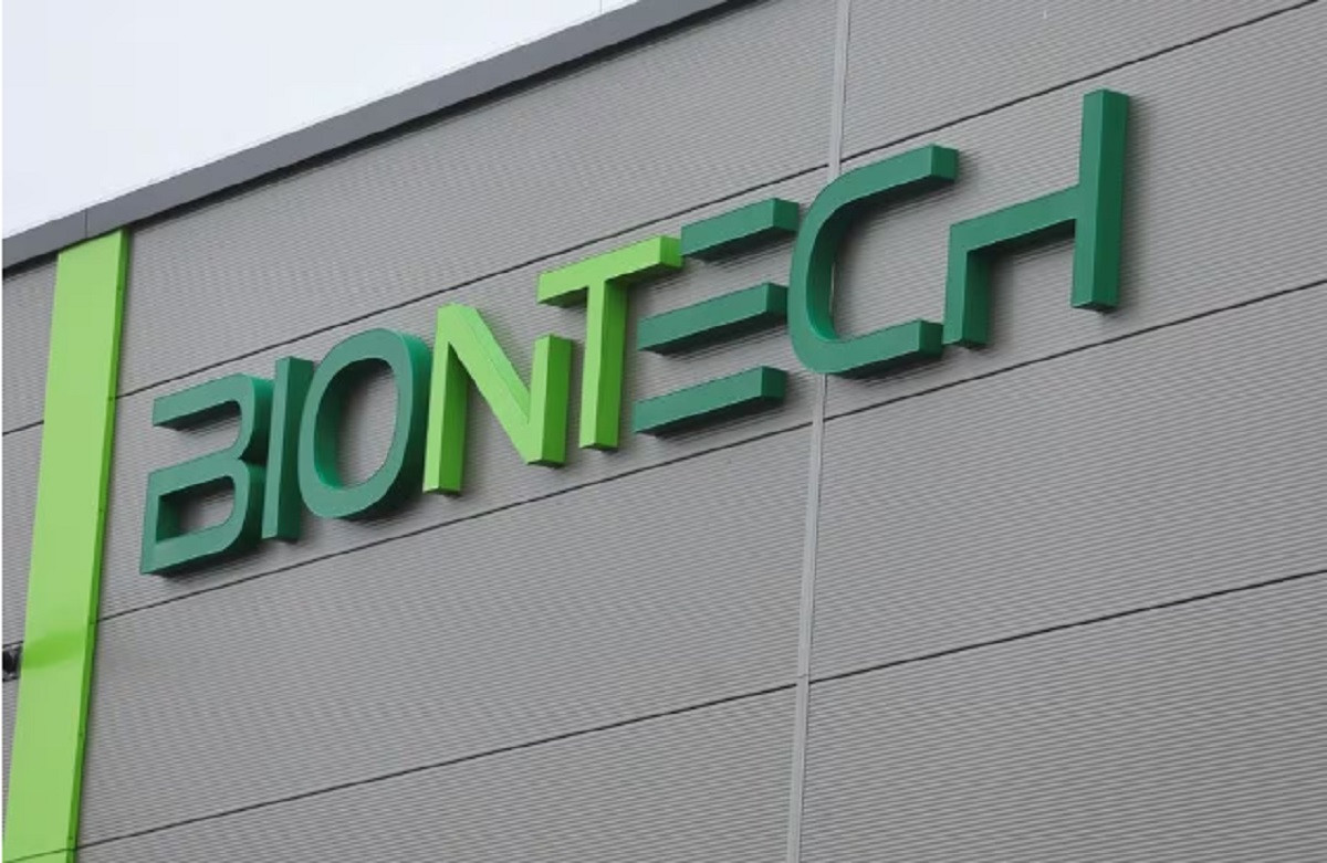 BioNTech: Στοχεύει να ξεκινήσει την παραγωγή εμβολίου mRNA στη Ρουάντα το 2025