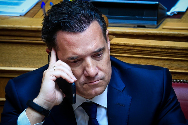 Τελικά ποιος θα ελέγχει τα ιατρεία;