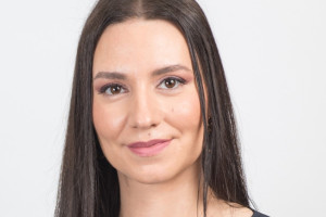 Λέιζερ για τη μυωπία: Τα πλεονεκτήματα των επεμβάσεων το καλοκαίρι
