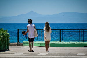 Υπ. Εργασίας: Έκτακτα μέτρα για τον καύσωνα – Τι προβλέπεται για τους εργαζόμενους