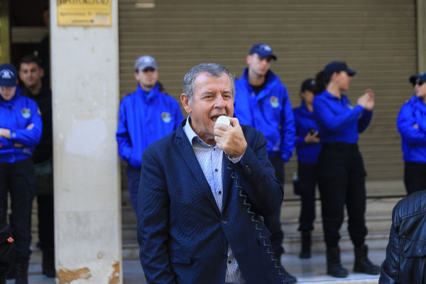 Γιαννάκος για θάνατο Γιώργου Μαζωνάκη: «Αυτό δεν ήταν ιατρείο, ήταν κοτέτσι»