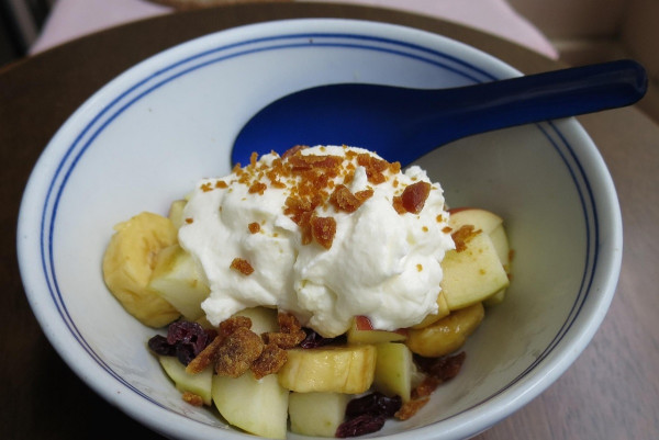Γιατί είναι σημαντικό να τρώμε γιαούρτι κάθε πρωί – Τι προσφέρει στον οργανισμό