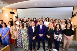 «Ευαγγελισμός»: Ορκίστηκαν 49 νέοι νοσηλευτές παρουσία του Άδωνι Γεωργιάδη