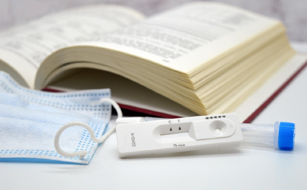 ΕΟΔΥ: Σε χαμηλά επίπεδα Covid, γρίπη και RSV – Τι δείχνουν τα νέα δεδομένα