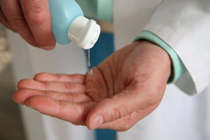 ΙΣΑ: Ζητά παρέμβαση εισαγγελέα για «παράνομες ιατρικές πράξεις»