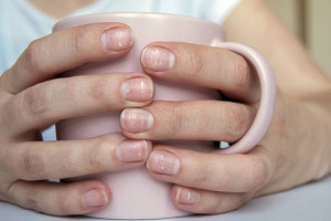 Τα σημάδια στα νύχια που μπορεί να δείχνουν πρόβλημα σε συκώτι, καρδιά και πνεύμονες