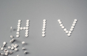 HIV: Η έγκαιρη θεραπεία είναι «κλειδί» για την ύφεση του ιού
