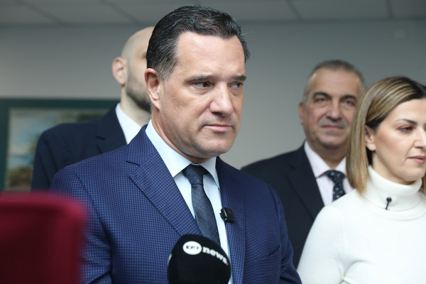 Άδ. Γεωργιάδης: Αύξηση 30% στην αμοιβή γιατρών ΕΟΠΥΥ – Τι ανακοίνωσε για τα καινοτόμα φάρμακα