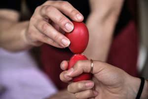 Πάσχα χωρίς καούρα και δυσπεψία – Γράφει ο γαστρεντερολόγος Μανώλης Συμβουλάκης