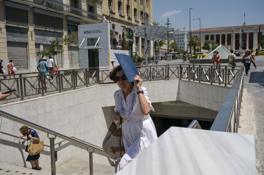 Καύσωνας: Αυτά είναι τα έκτακτα μέτρα από τα υπουργεία Υγείας και Εργασίας