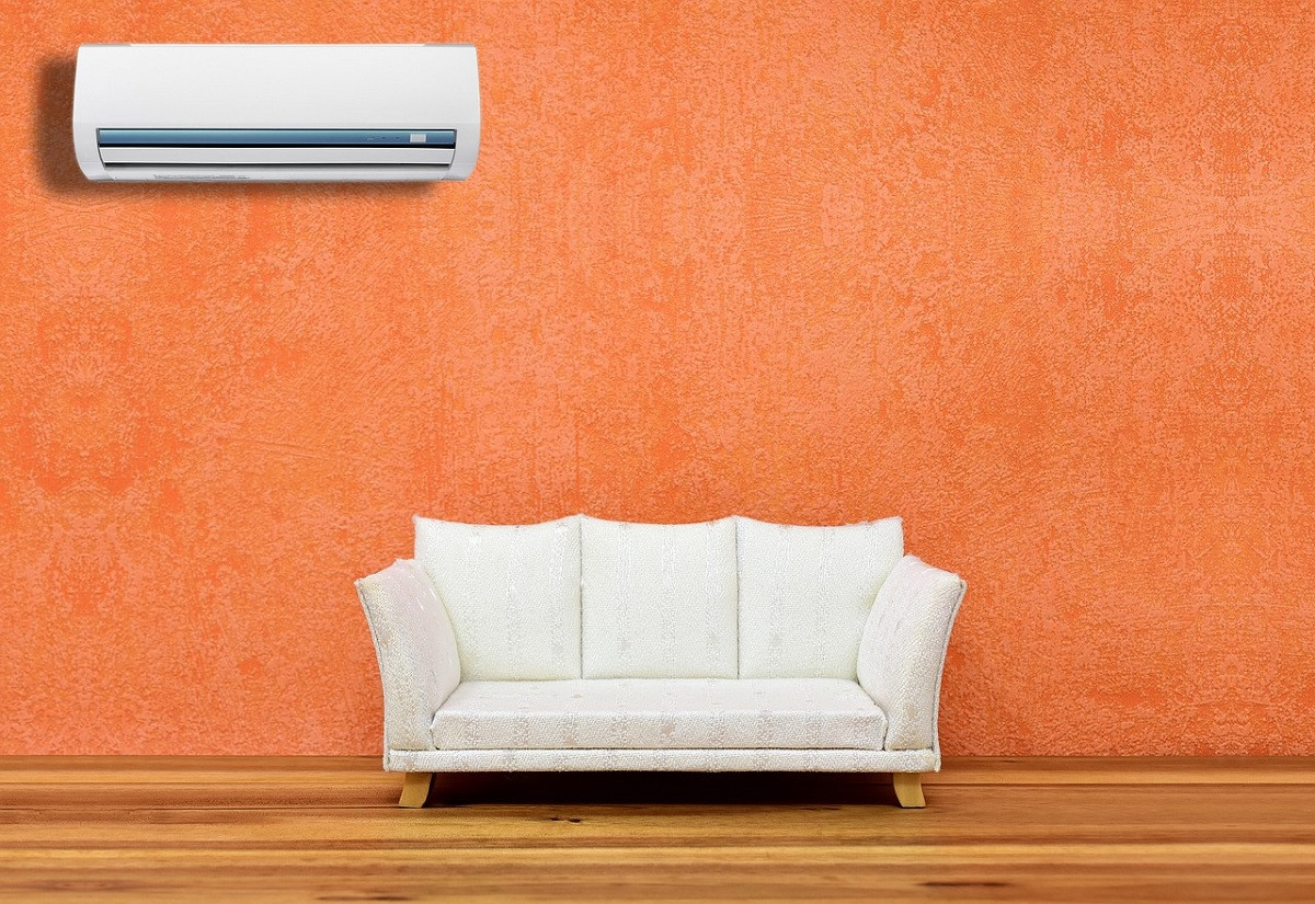 Καύσωνας χωρίς κλιματιστικό: 5 tips για να μην νιώθετε ζέστη μέσα στο σπίτι