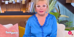 Βίκυ Παγιατάκη: Εσπευσμένα στο νοσοκομείο με συμπτώματα αλλεργίας