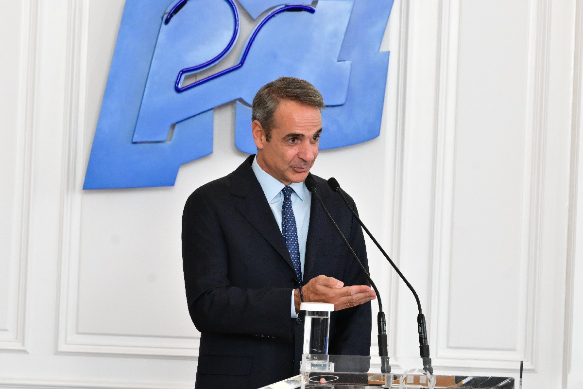 Κυριάκος Μητσοτάκης: «Θα αλλάξουμε το τοπίο φροντίδας για την άνοια»