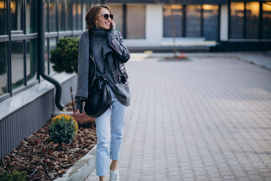 Γιατί το περπάτημα μετά το δείπνο κάνει τόσο καλό στην υγεία σας;