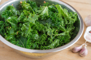 Kale: Το σούπερ λαχανικό με τα απίστευτα οφέλη στην υγεία