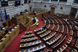 Βουλή: Στον Ν. Κακλαμάνη η Έκθεση Πεπραγμένων της Εθνικής Αρχής Ιατρικώς Υποβοηθούμενης Αναπαραγωγής