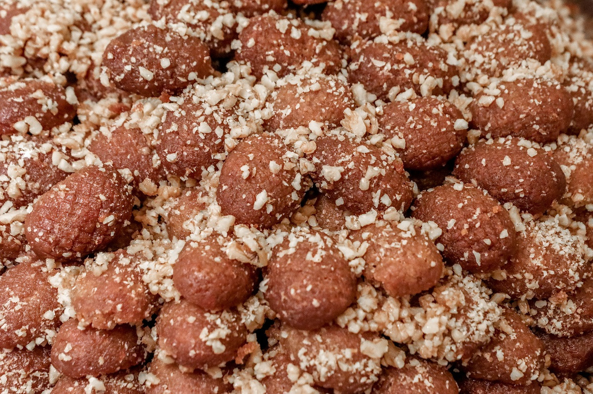 Νικόλαος Παρασκευής: Συνταγή για υγιεινά μελομακάρονα