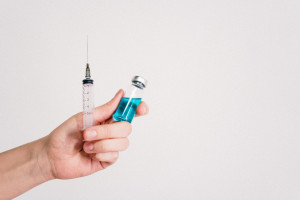 Κορωνοϊός: Η νέα σύσταση των ΗΠΑ για το εμβόλιο κατά του ιού