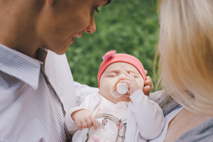 Πόσες μέρες μετά τη γέννα μπορεί ένα βρέφος να βγει έξω από το σπίτι για πρώτη φορά