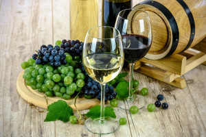 Όλη η αλήθεια για τη ρεσβερατρόλη, το κόκκινο κρασί και την καρδιά