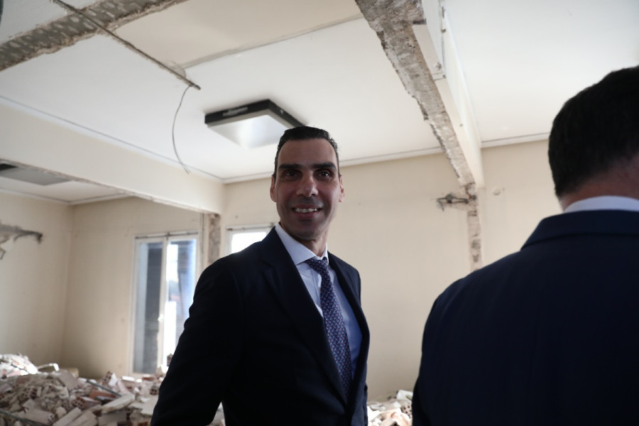 Θεμιστοκλέους: Έρχεται ξεχωριστή προκήρυξη για 850 μόνιμες θέσεις γιατρών σε νοσοκομεία