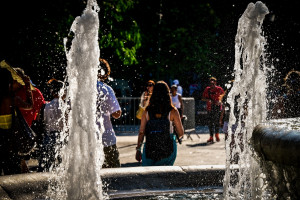 Ο καύσωνας «πυροδοτεί» έξαρση λοιμώξεων στην Ευρώπη