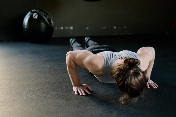 Push ups: Πώς βοηθούν τη σωστή λειτουργία της καρδιάς