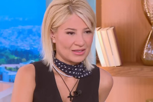 Φαίη Σκορδά: Τι είναι ο κερατόκωνος από τον οποίο πάσχει η παρουσιάστρια