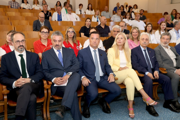 Υπ. Υγείας: 3 χρόνια «ΟΙΚΟΘΕΝ» - Εκδήλωση στον «Άγιο Σάββα»