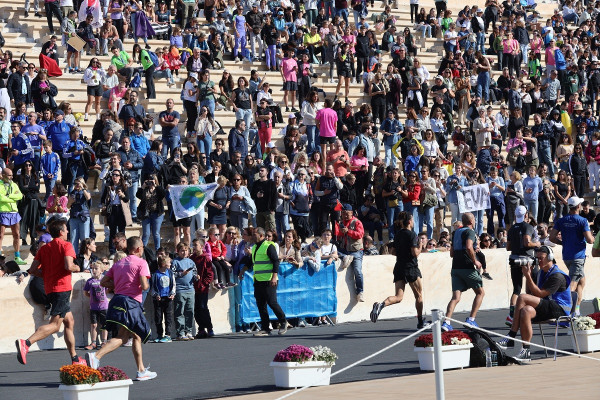 ΕΚΑΒ: Υγειονομική Κάλυψη 42ου Αυθεντικού Μαραθωνίου Αθήνας