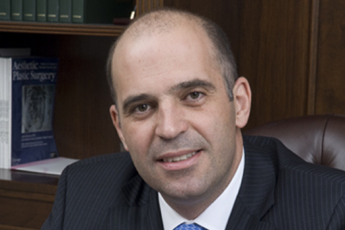 Τρία βήματα για ανανεωμένο πρόσωπο πριν την Πρωτοχρονιά