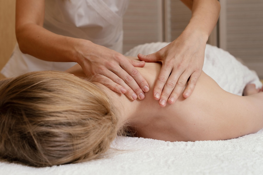 Πόνος στη μέση; 5 τρόποι ανακούφισης