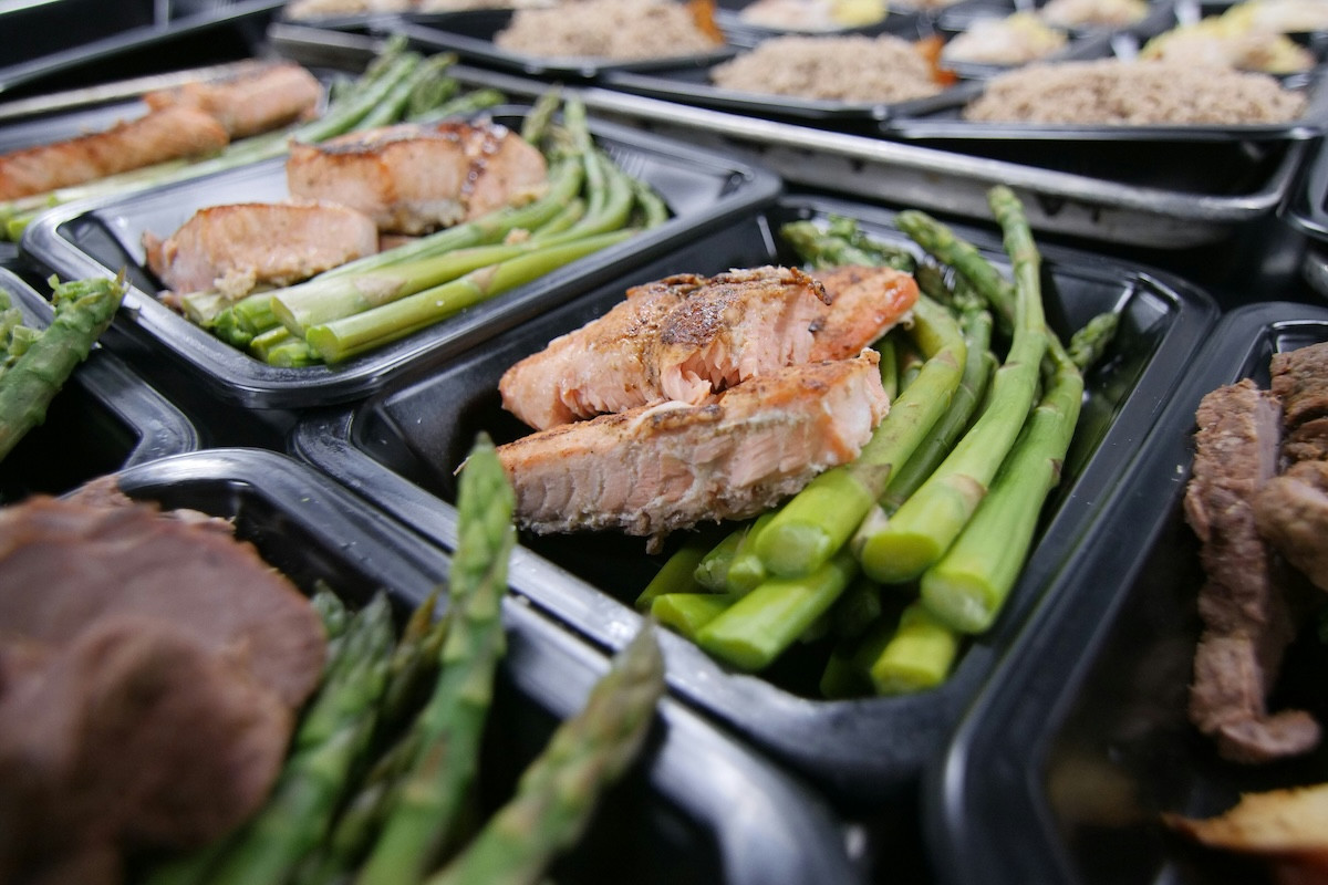 Τι θα συμβεί στο σώμα σας αν τρώτε τα ίδια γεύματα κάθε μέρα