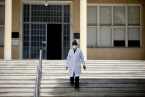 Οι υγειονομικοί αυξάνονται, οι ανισότητες παραμένουν