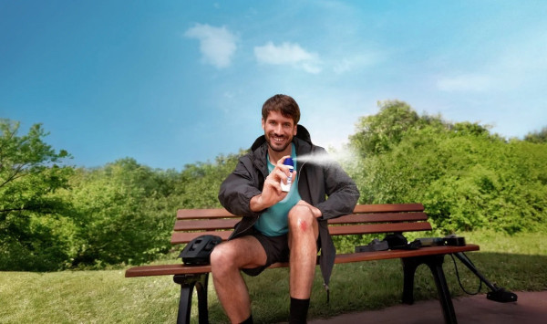 Νέα Hansaplast Second Skin Liquid &amp; Spray Plaster: 100% Αόρατη προστασία σε κάθε σου κίνηση