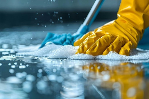 Πόσο επικίνδυνο είναι για την υγεία σας το να καθαρίζετε με χλωρίνη - Τα συχνά λάθη που πρέπει να αποφύγετε